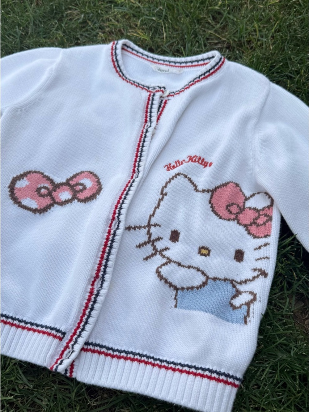 Kawaii Sanrio Hello Kitty Cardigan Sweater